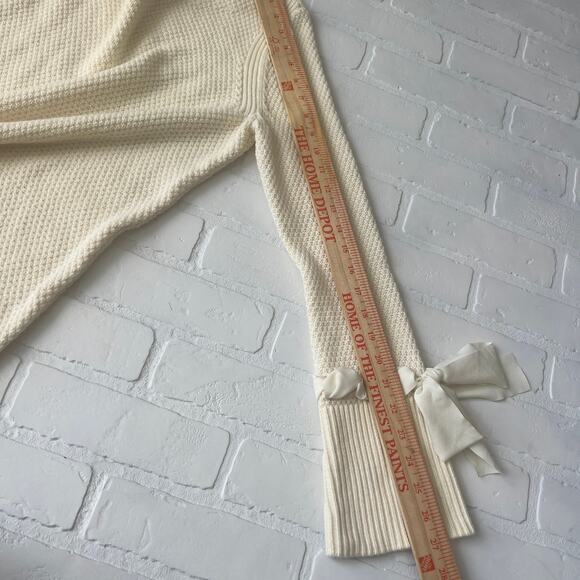 Talbots Women's Cream White Soft Sweater BowTie Cuff Scoop Neck - sz M - Picture 5 of 6